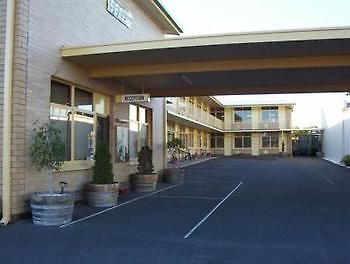 מאונט גמבייר Grand Central Motel מראה חיצוני תמונה
