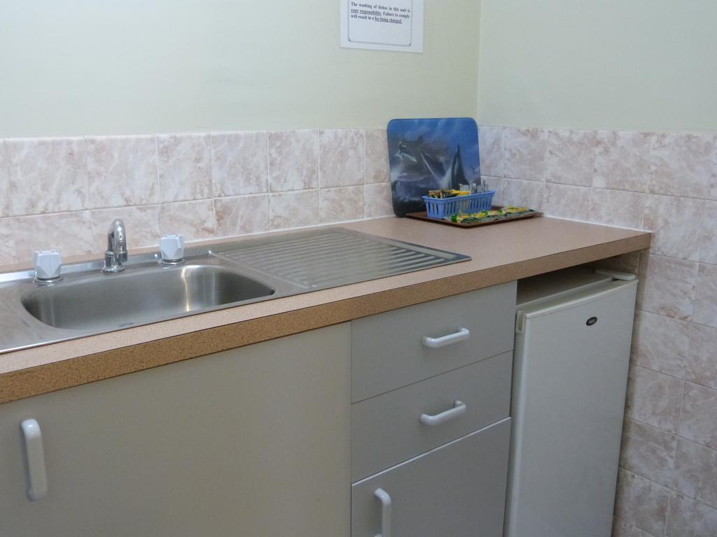 מאונט גמבייר Grand Central Motel חדר תמונה