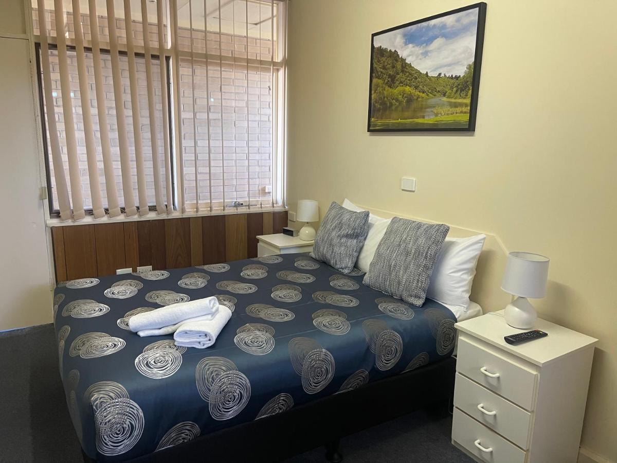 מאונט גמבייר Grand Central Motel מראה חיצוני תמונה