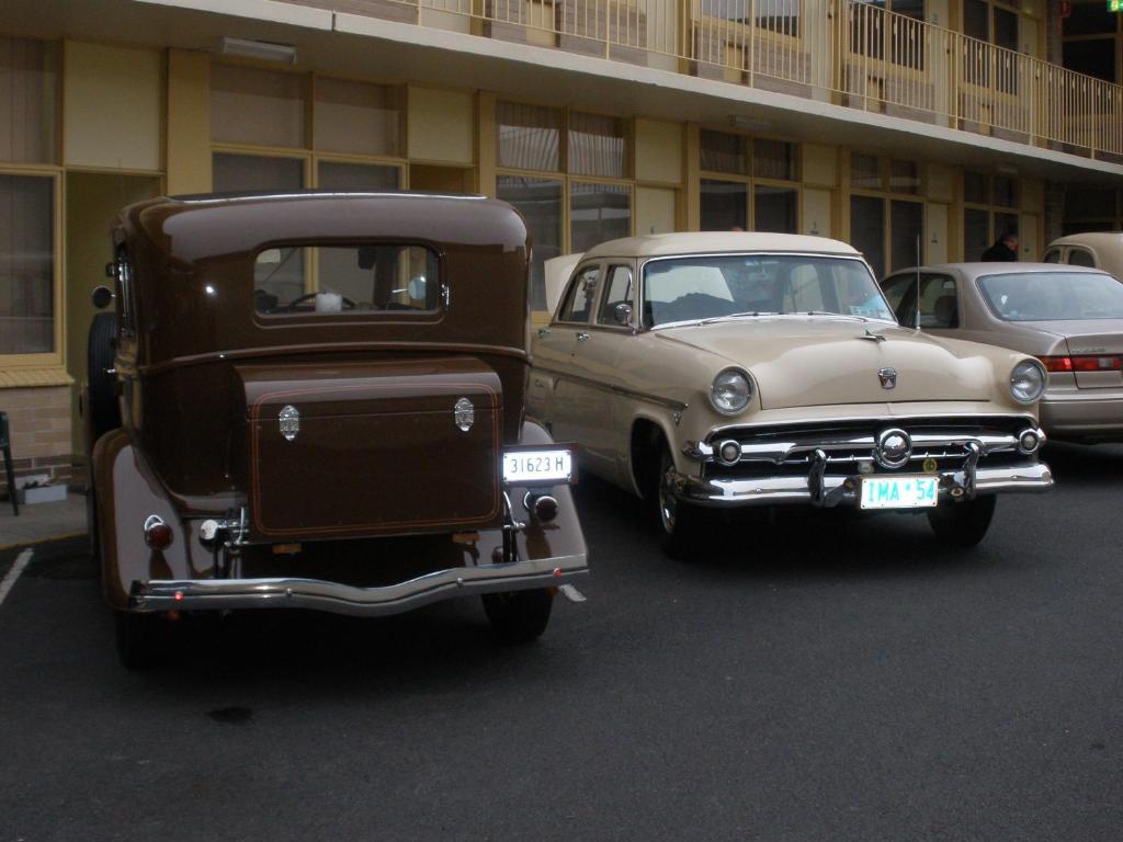 מאונט גמבייר Grand Central Motel מראה חיצוני תמונה